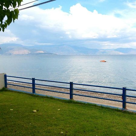 Papadogiannopoulos House Айгио Екстериор снимка