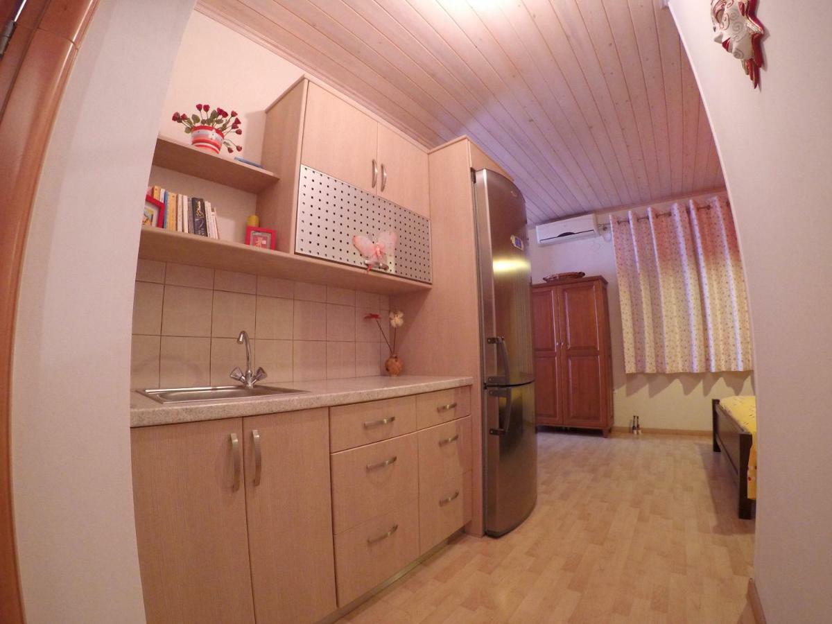 Papadogiannopoulos House Айгио Екстериор снимка