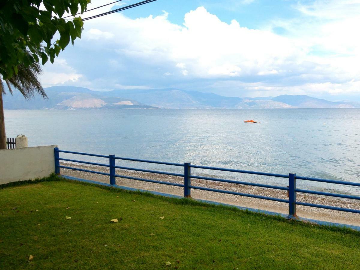 Papadogiannopoulos House Айгио Екстериор снимка